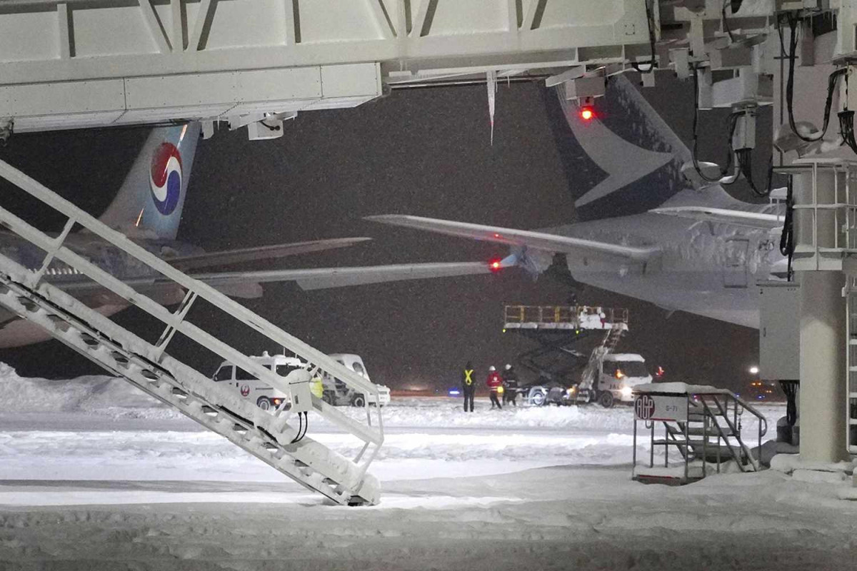 Second Plane Mishap in Japan: Hokkaido Incident Follows Tokyo Crash